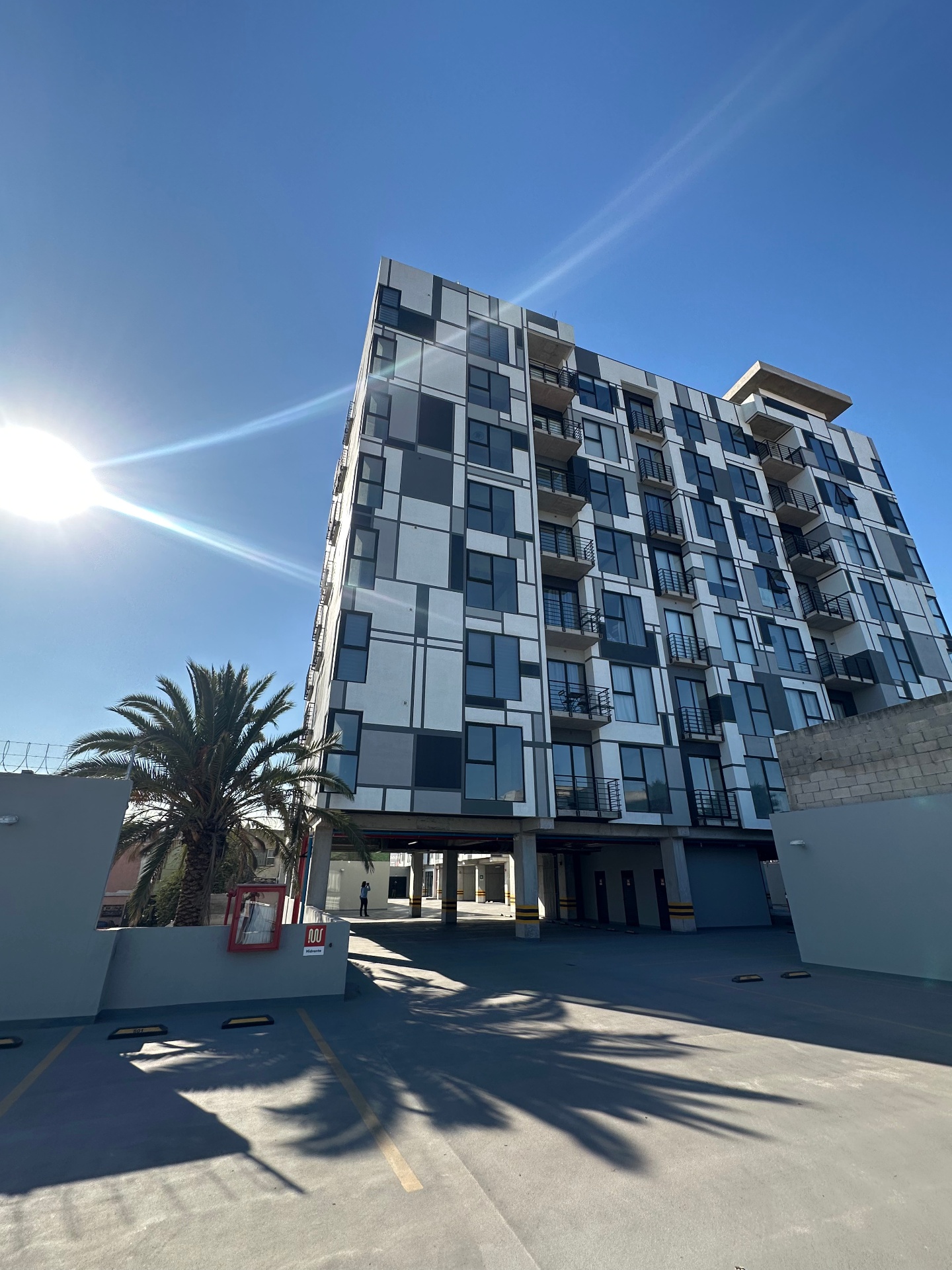 Fachada de Hi Tijuana, torre residencial en Zona Centro