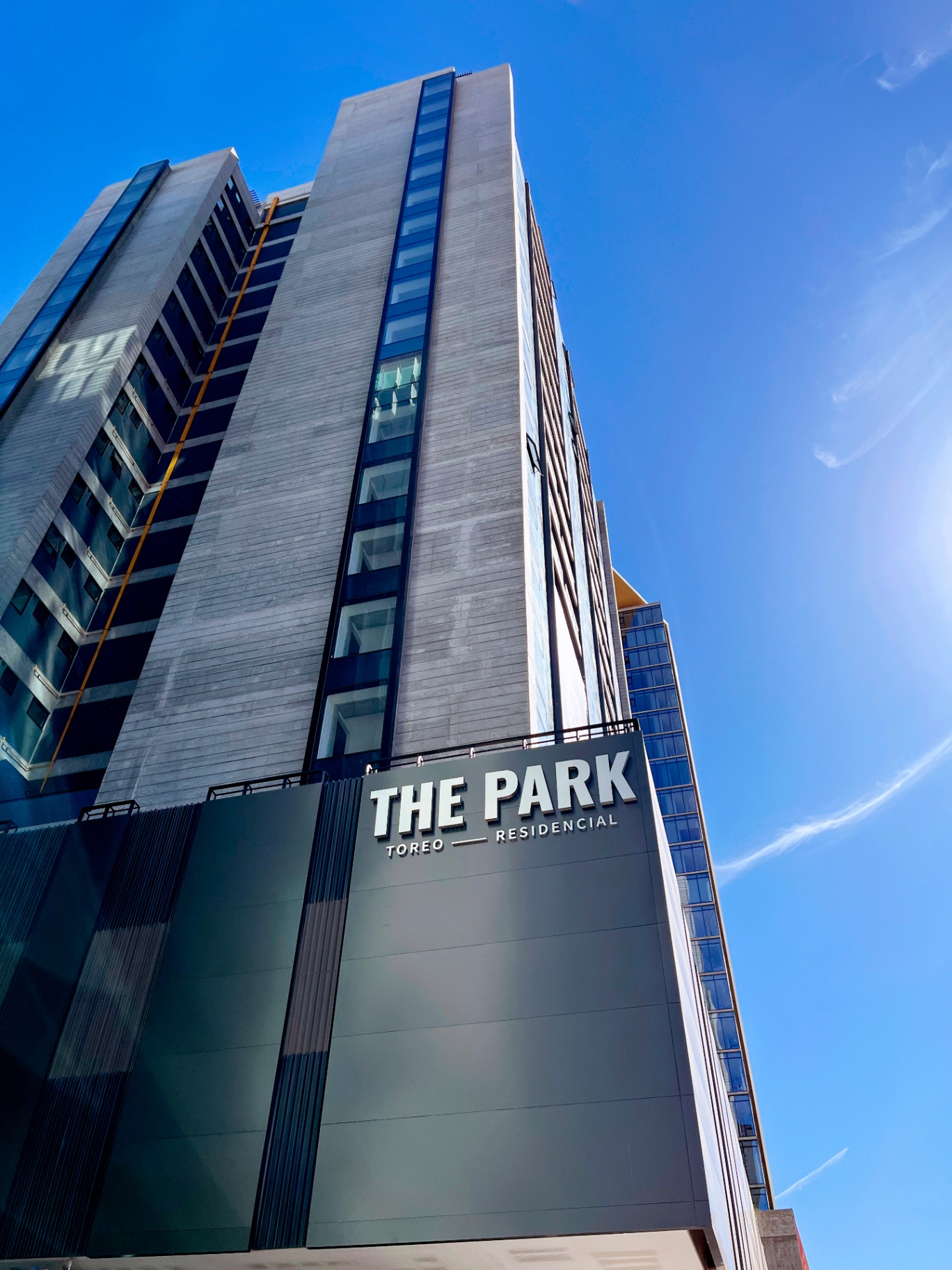 Fachada de The Park Toreo Residencial